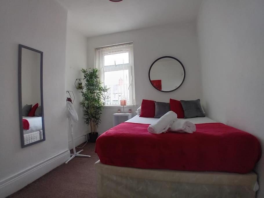 Large Family Home Central Location 3 Double Bedrooms And 1 Single Bedroom Κάρντιφ Εξωτερικό φωτογραφία